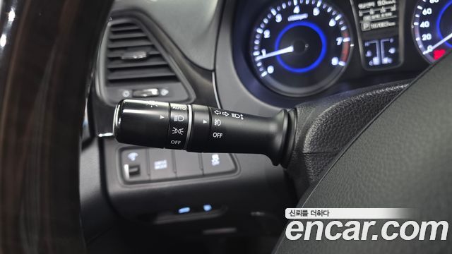 Hyundai Grandeur 2017 — photo 16