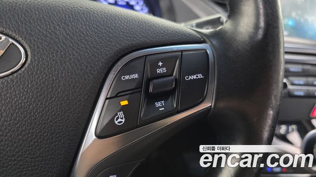Hyundai Grandeur 2017 — photo 18