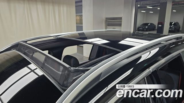 Mercedes-Benz GLB-Class 2021 — photo 29