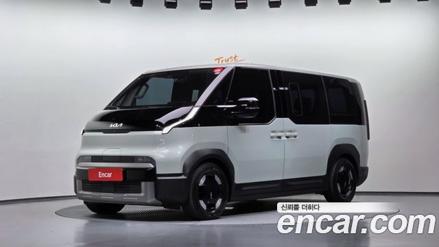 Kia PV5 2026 — photo 1