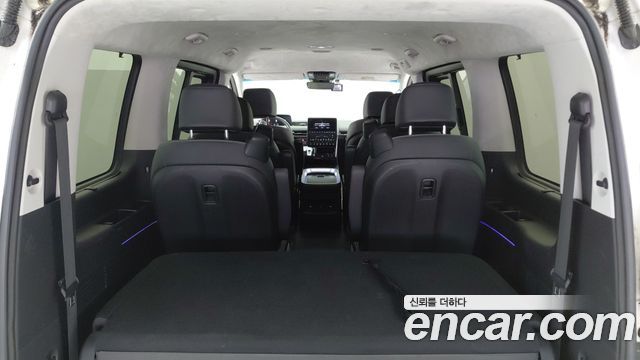 Hyundai Staria 2023 — photo 15