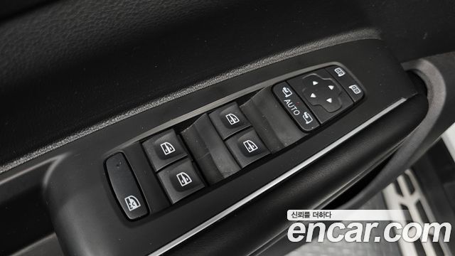 Renault Korea QM6 2021 — photo 29