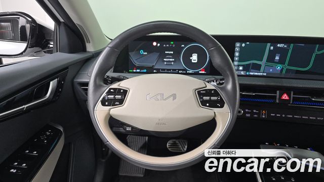 Kia EV6 2022 — photo 13