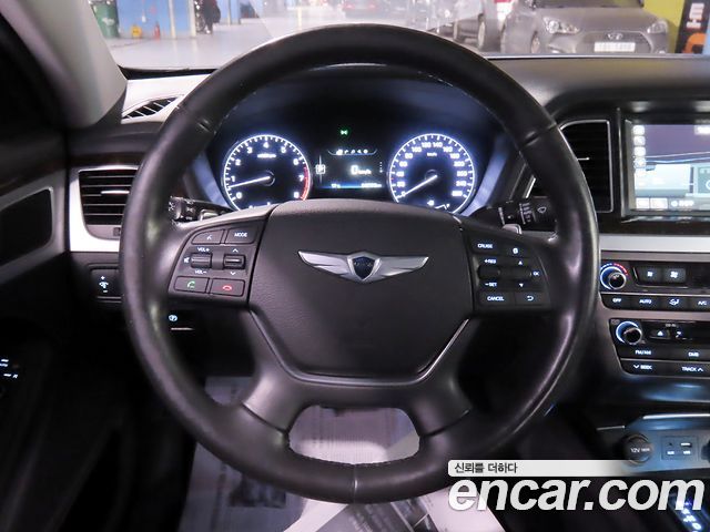 Hyundai Genesis 2016 — photo 11