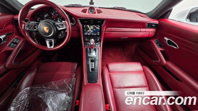 Porsche 911 2017 — photo 10