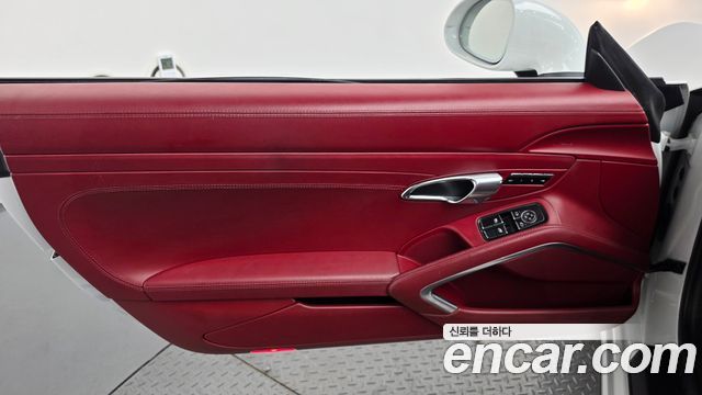 Porsche 911 2017 — photo 14