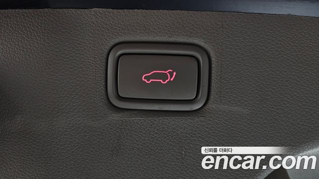 Kia Canival 2016 — photo 23