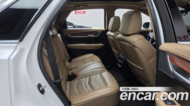 Cadillac XT5 2019 — photo 17