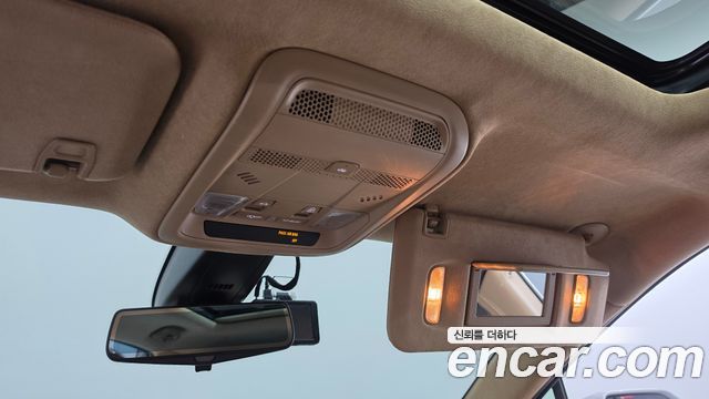 Cadillac XT5 2019 — photo 20