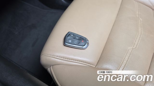 Cadillac XT5 2019 — photo 21