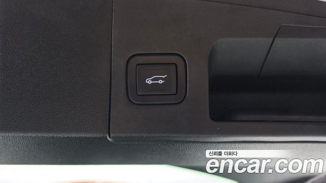 Cadillac XT5 2019 — photo 24