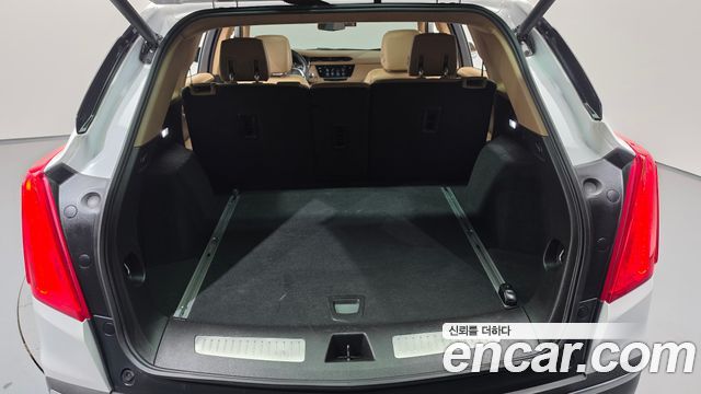 Cadillac XT5 2019 — photo 25