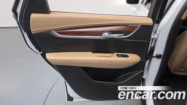 Cadillac XT5 2019 — photo 15