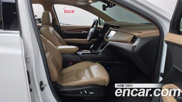 Cadillac XT5 2019 — photo 16