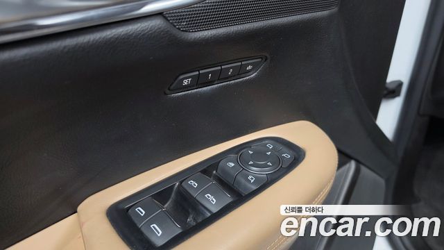 Cadillac XT5 2019 — photo 28