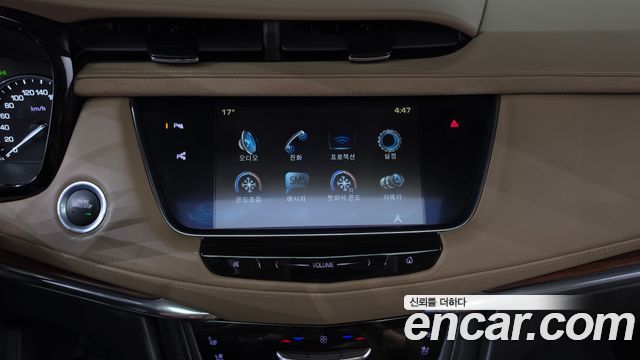 Cadillac XT5 2019 — photo 31