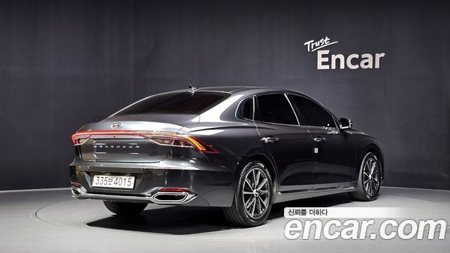 Hyundai Grandeur 2023 — photo 2
