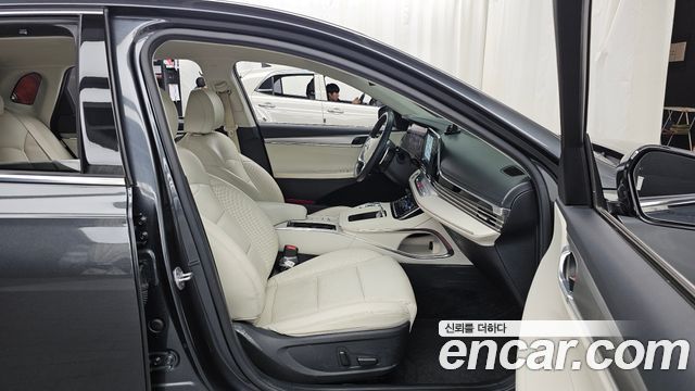 Hyundai Grandeur 2023 — photo 17