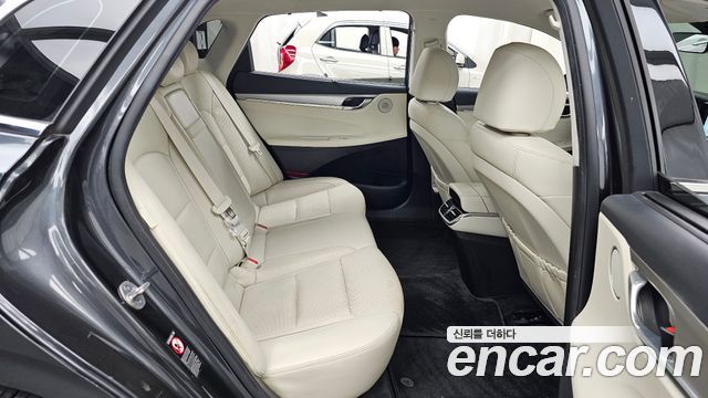Hyundai Grandeur 2023 — photo 18