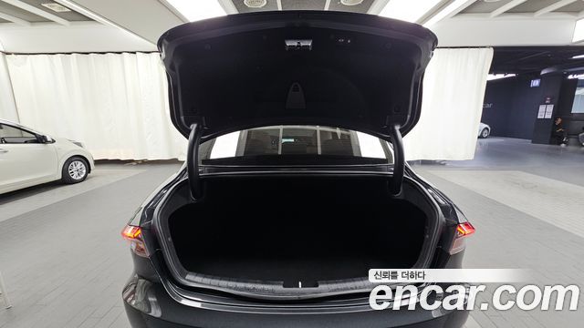 Hyundai Grandeur 2023 — photo 26
