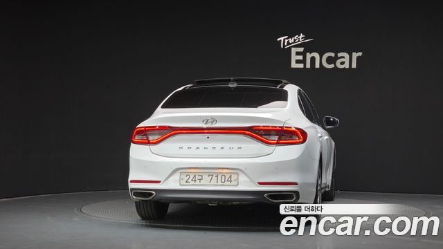 Hyundai Grandeur 2017 — photo 4