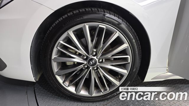 Hyundai Grandeur 2017 — photo 5
