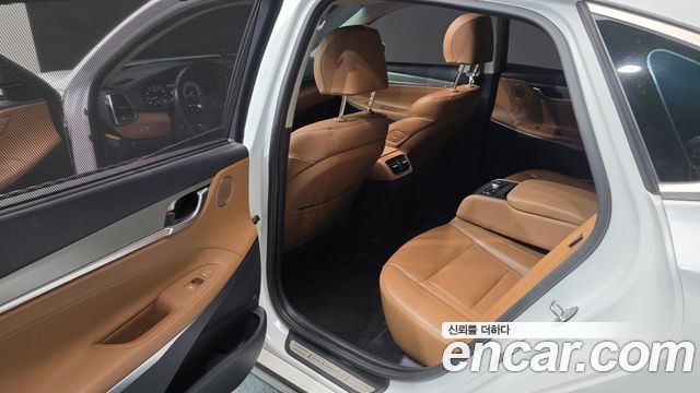 Hyundai Grandeur 2017 — photo 11