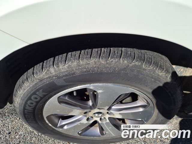 Hyundai Santafe 2012 — photo 11