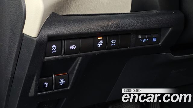 Toyota Sienna 2021 — photo 23