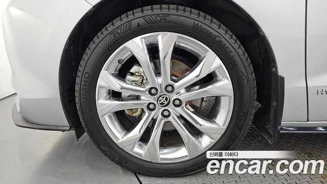 Toyota Sienna 2021 — photo 7