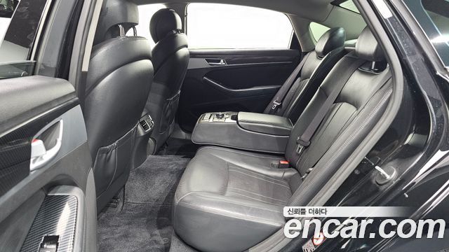 Hyundai Genesis 2015 — photo 11