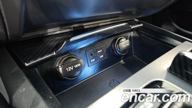 Hyundai Genesis 2015 — photo 18