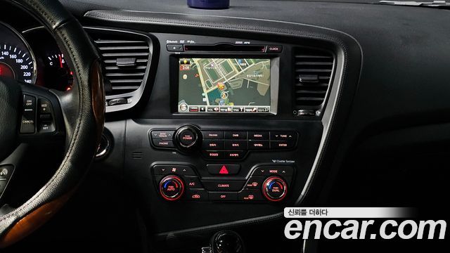 Kia K5 2013 — photo 14