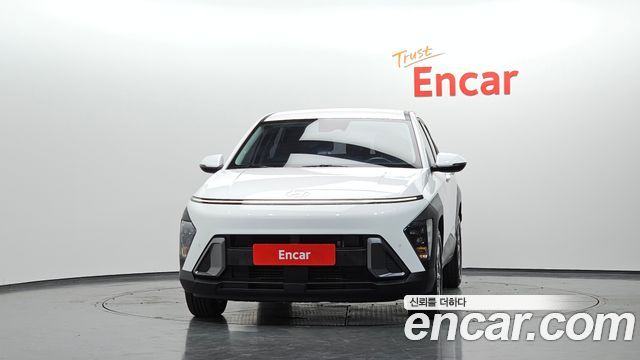 Hyundai Kona 2023 — photo 3