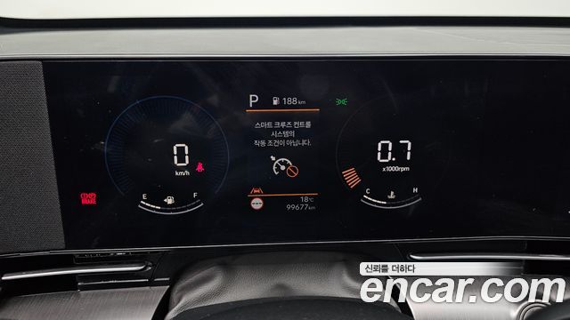 Hyundai Kona 2023 — photo 8