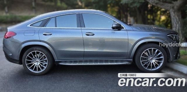 Mercedes-Benz GLE-Class 2024 — photo 4