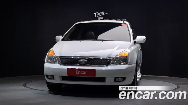 Kia Canival 2013 — photo 3