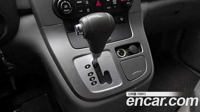 Kia Canival 2013 — photo 12