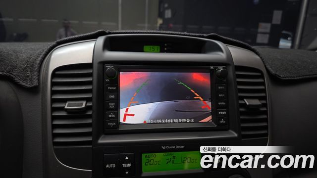 Kia Canival 2013 — photo 21