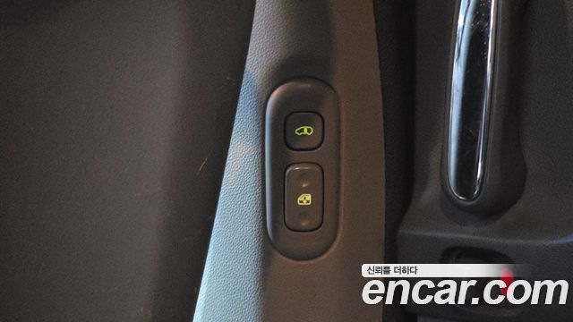 Kia Canival 2013 — photo 30