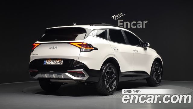 Kia Sportage 2022 — photo 2