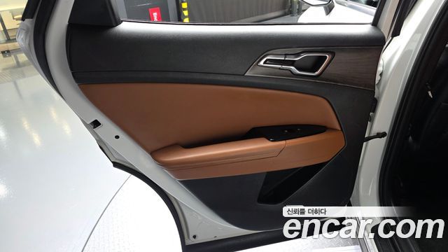 Kia Sportage 2022 — photo 15