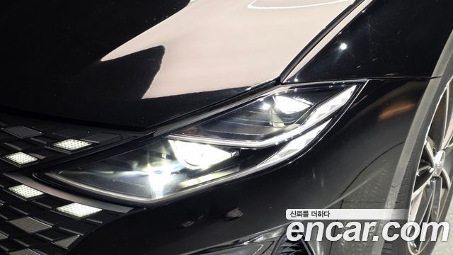 Hyundai Grandeur 2022 — photo 8