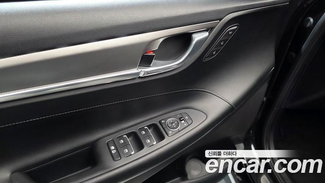 Hyundai Grandeur 2022 — photo 32