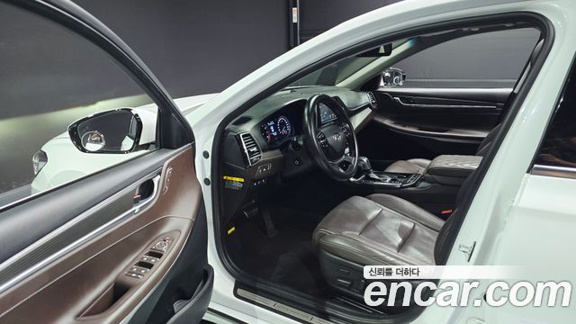 Hyundai Grandeur 2017 — photo 13