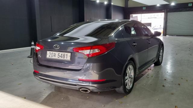 Kia K5 2012 — photo 2
