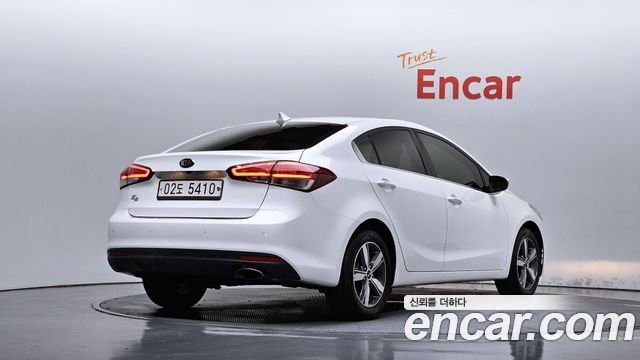 Kia K3 2018 — photo 2