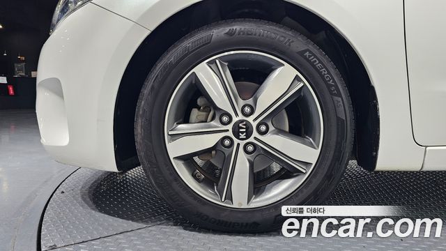 Kia K3 2018 — photo 5