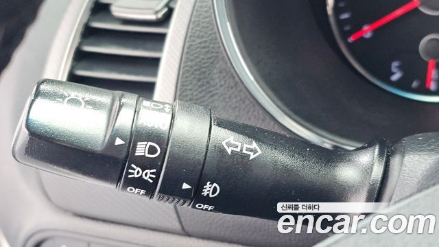 Kia K3 2018 — photo 18