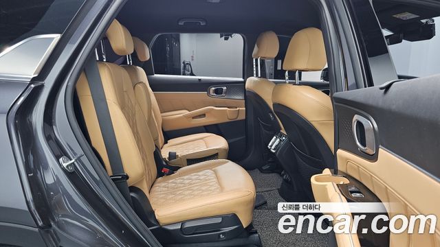 Kia Sorento 2021 — photo 18